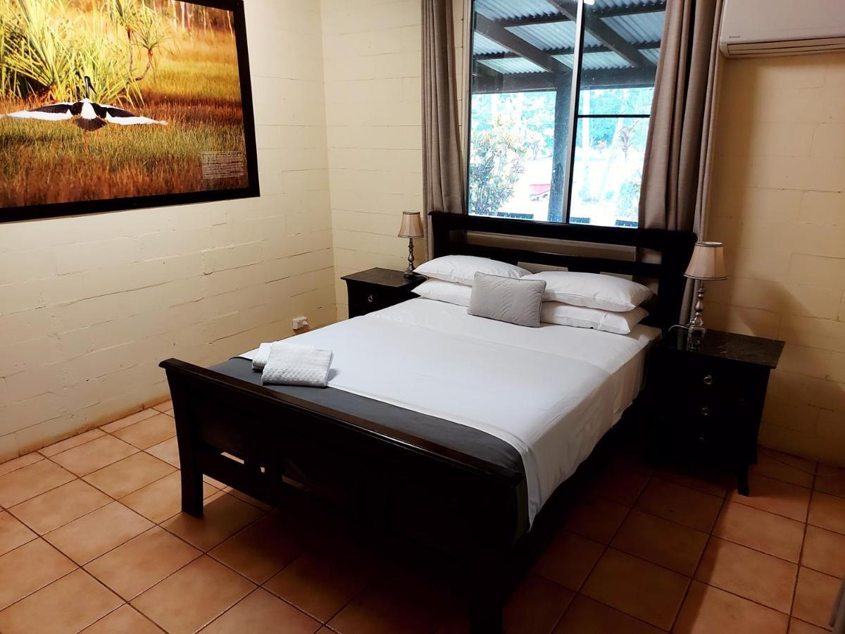 Litchfield Tourist Park Hotel Batchelor Екстериор снимка