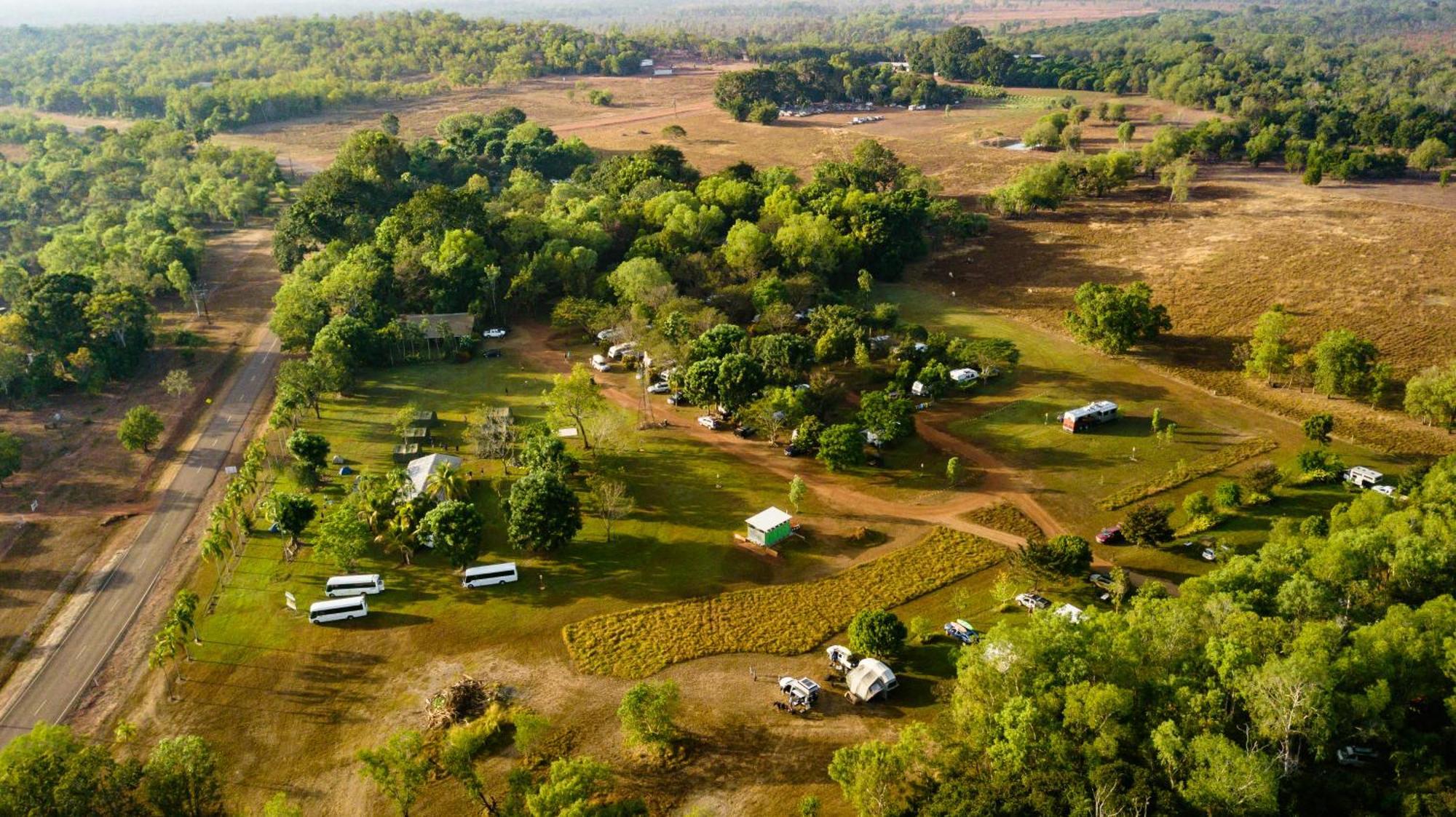 Litchfield Tourist Park Hotel Batchelor Екстериор снимка